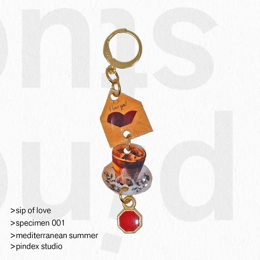 sip of love earring (x1)